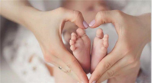代怀生子包男孩成功是怎么移植进去的？