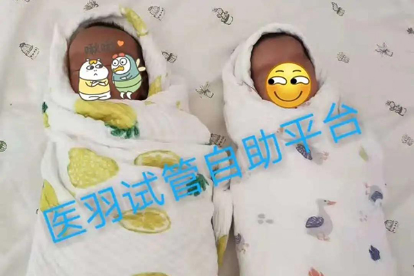 医羽喜报！30岁多囊宝妈久备不孕！赴泰试管一次成功喜获龙凤胎！