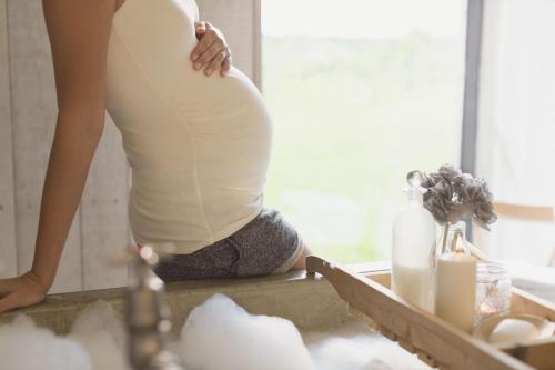 分享卵巢早衰AMH1.37客户，二促二移成功好孕试管经历